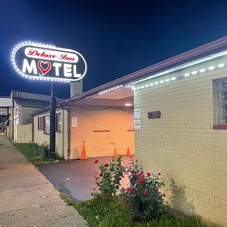 Deluxe Inn Motel Detroit Exteriér fotografie