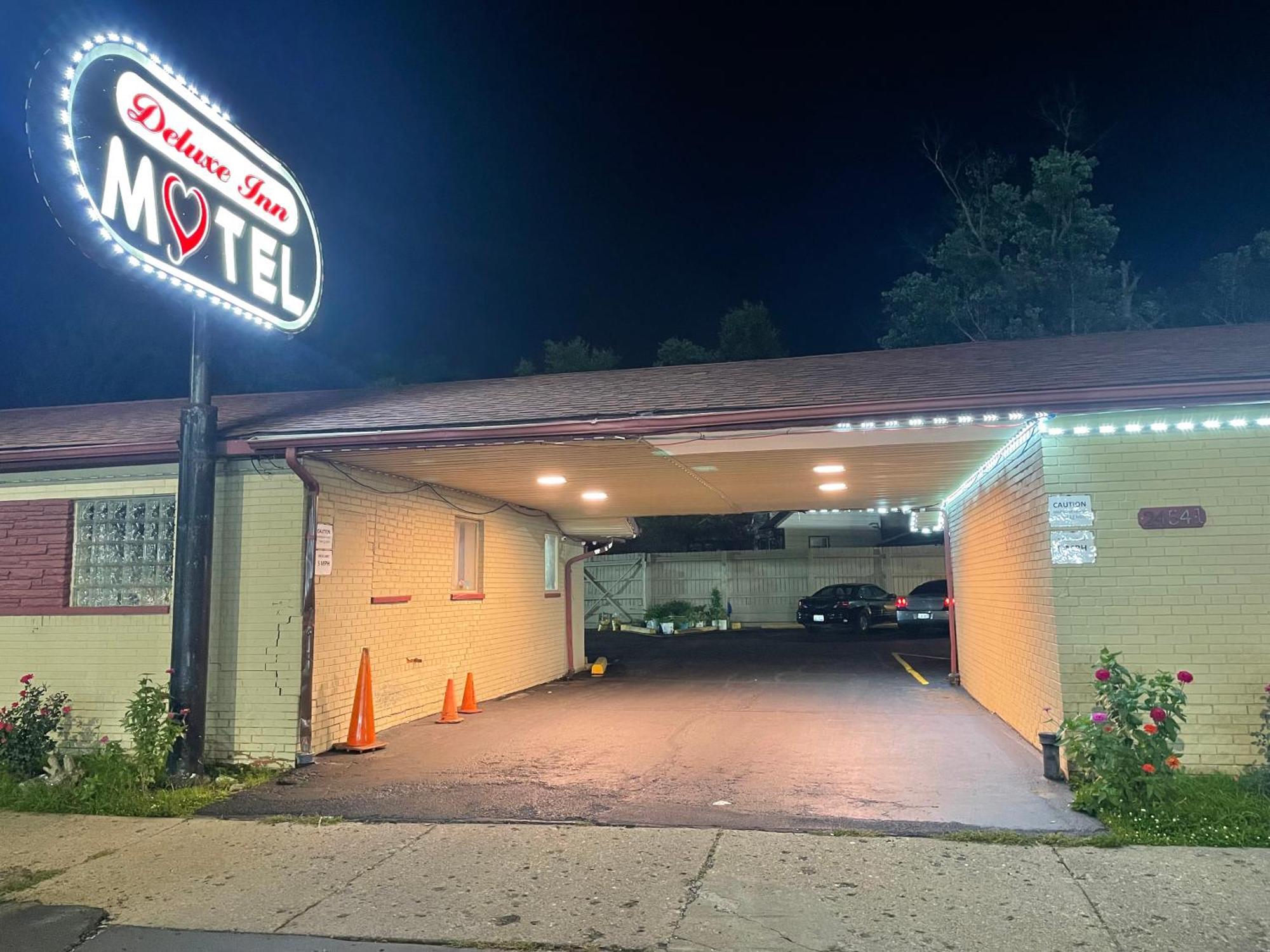 Deluxe Inn Motel Detroit Exteriér fotografie